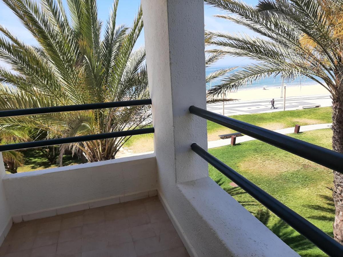 Apartamento Kelyfos Beach By Feriascomsol Quarteira Exteriör bild